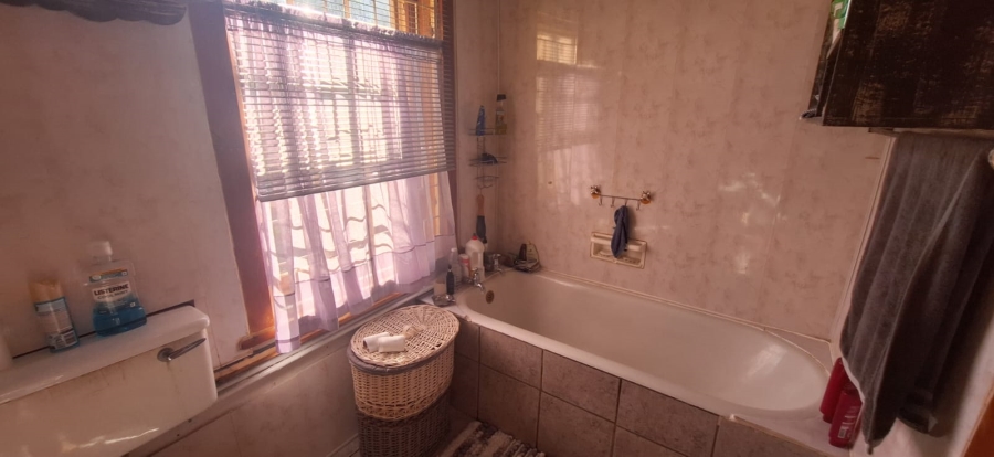 3 Bedroom Property for Sale in Steynsrus Free State